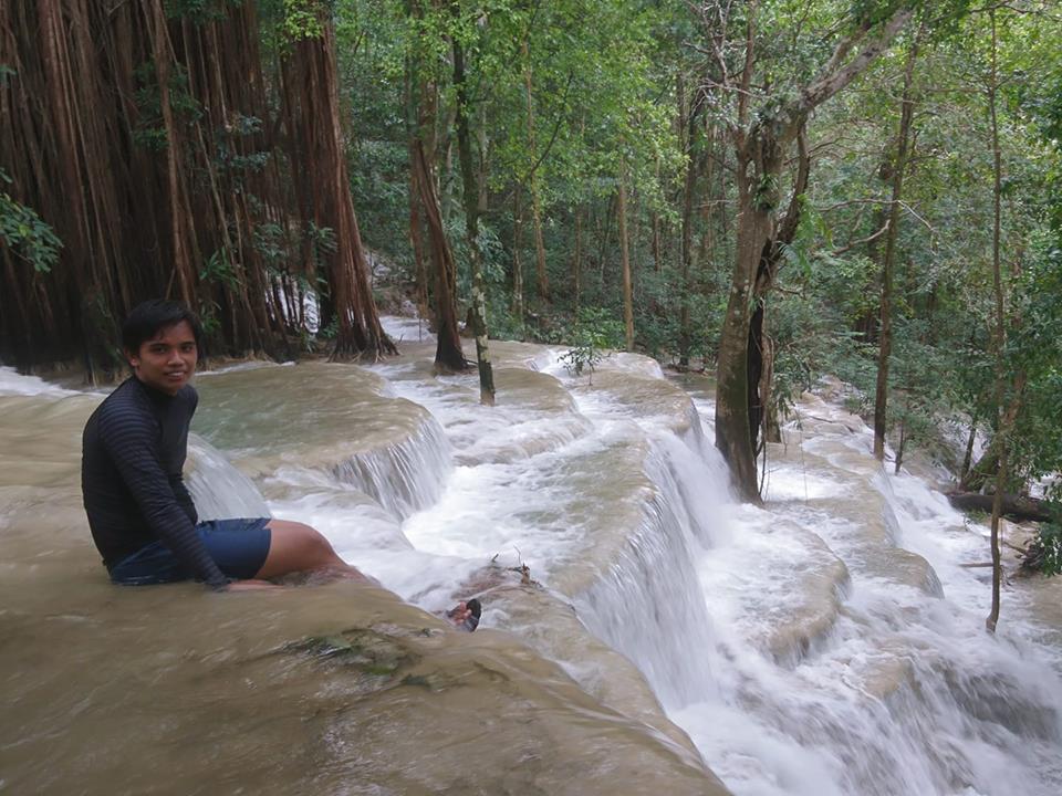 Kaparkan Falls