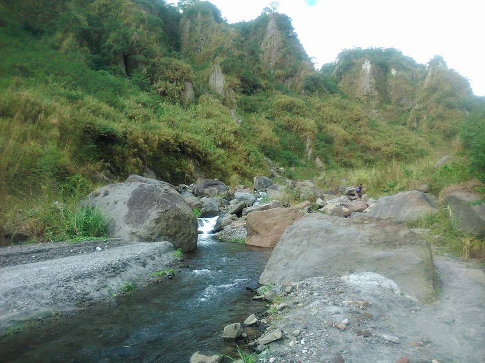 Mt. Pinatubo Delta V trail