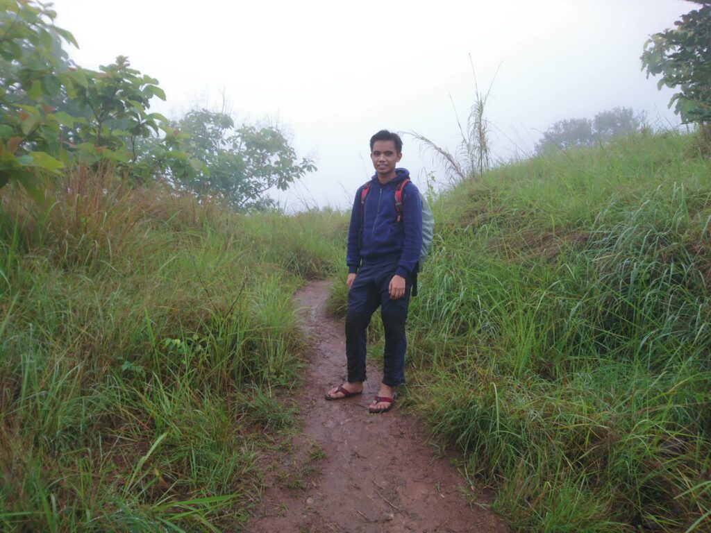 taking picture at Mt. 387