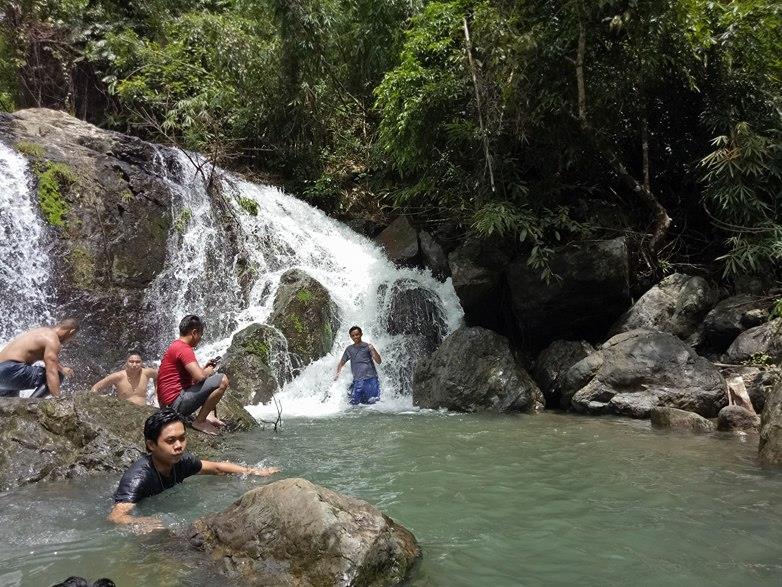 swimming at Kay-ibon Falls