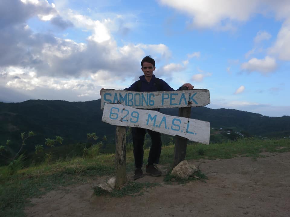 Sambong Peak