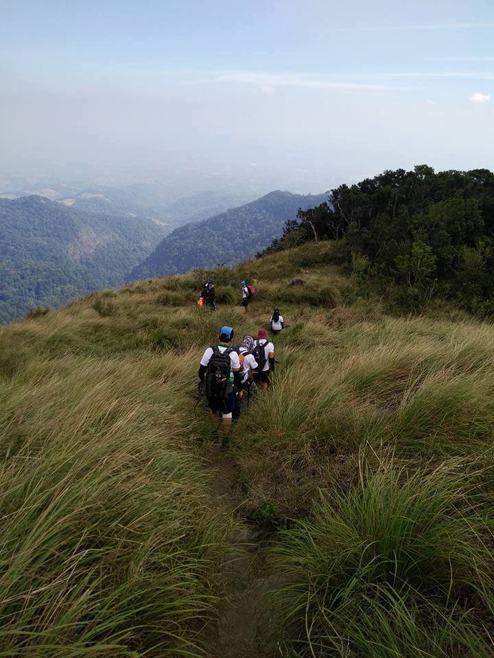 Descending at Tarak Ridge