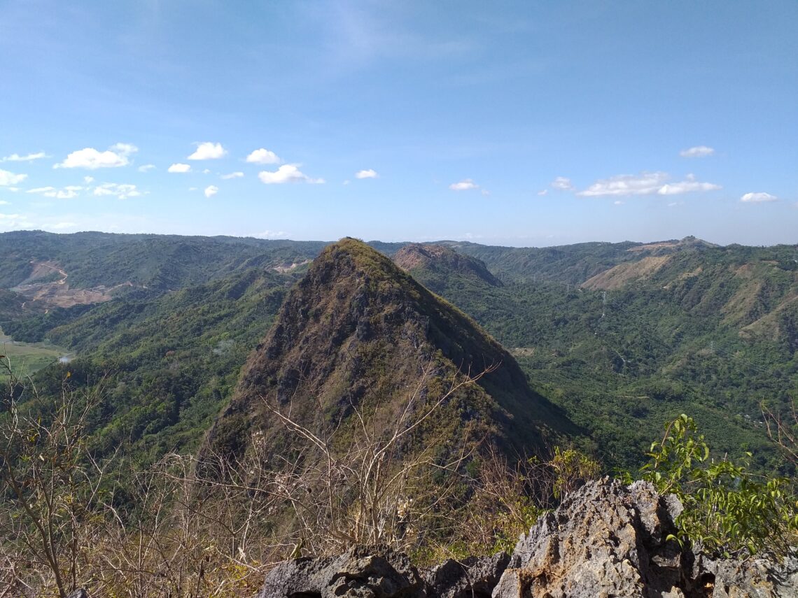 Mt. Pamitinan Hiking Guide (Itinerary + Tips)