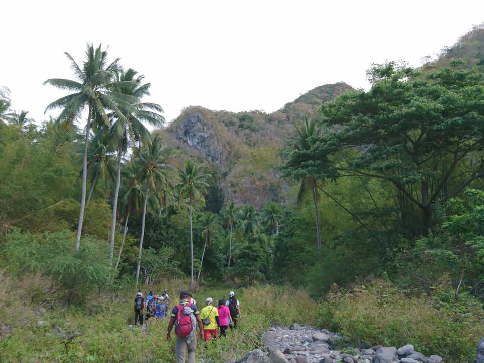 trail of Mt. Nalayag Monolith