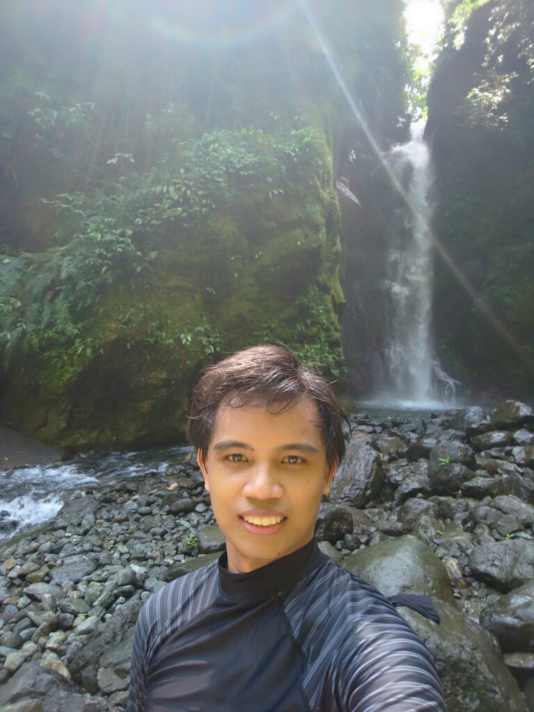 selfie with Ditumabo Mother Falls