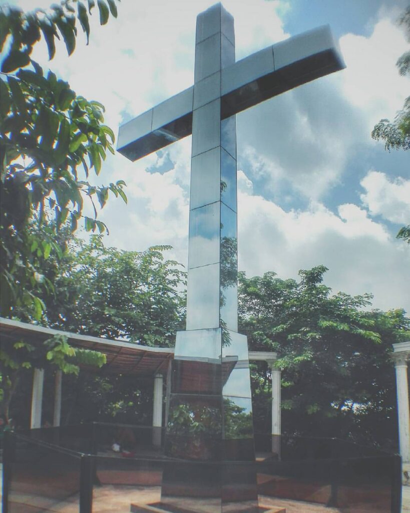 holy cross marker
