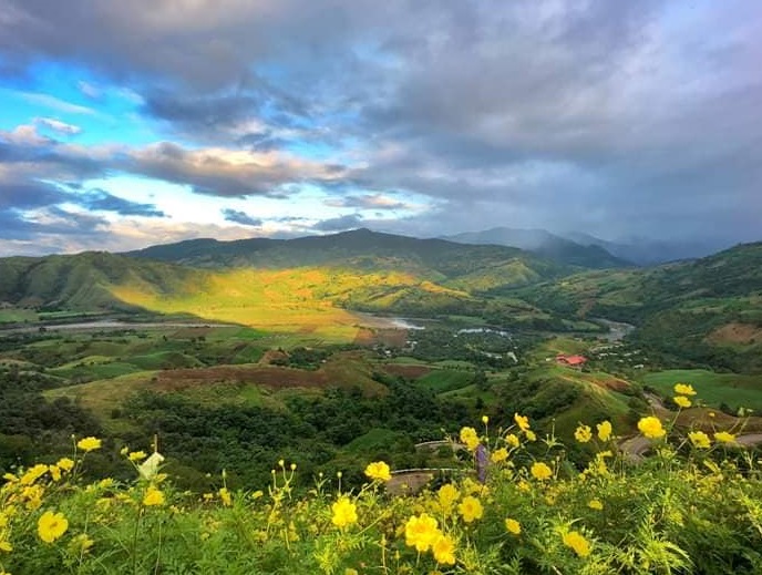 mountain view of Quirino province