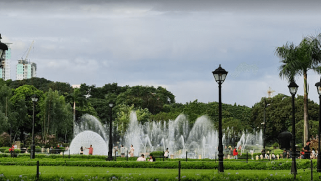 fountains at Rizal Park
