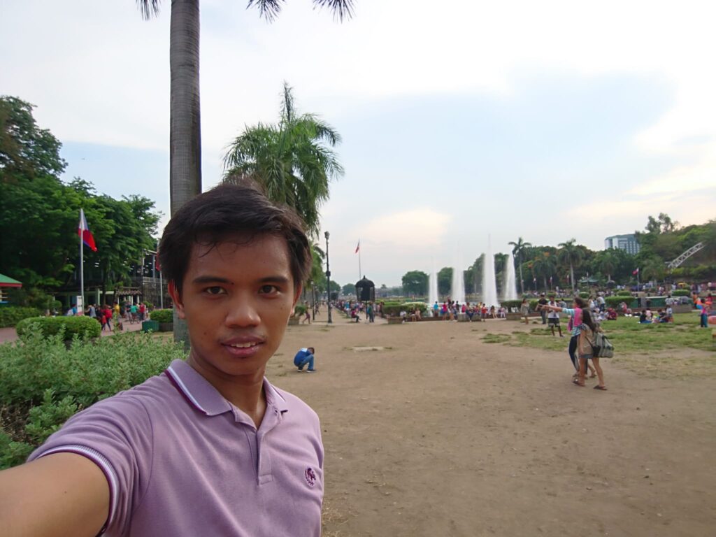 selfie at Rizal Park
