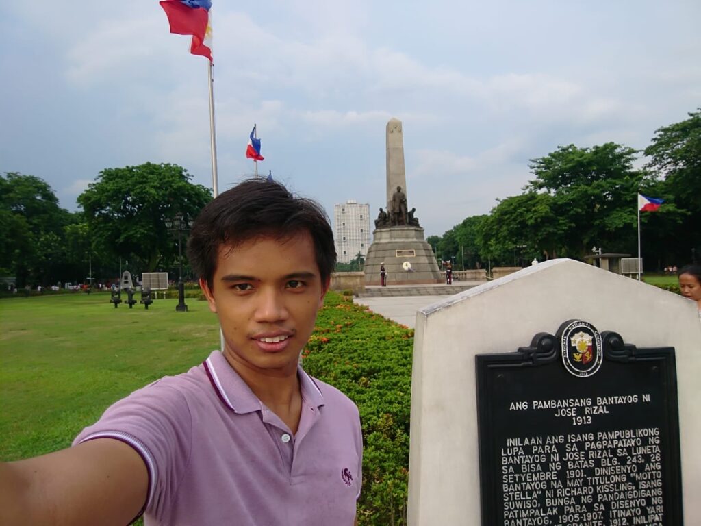 selfie at Rizal Park