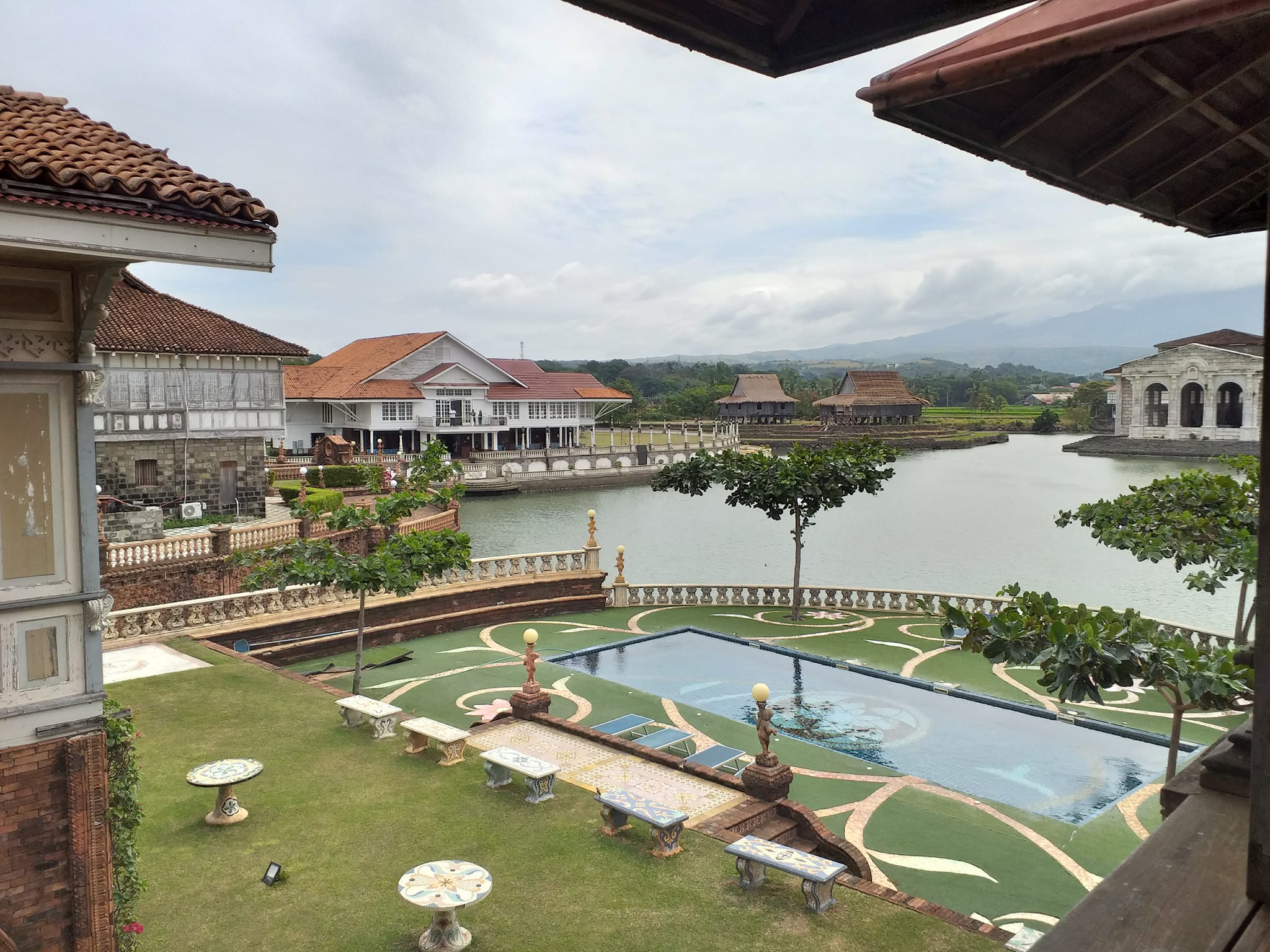 Las Casas Filipinas de Acuzar Complete Guide