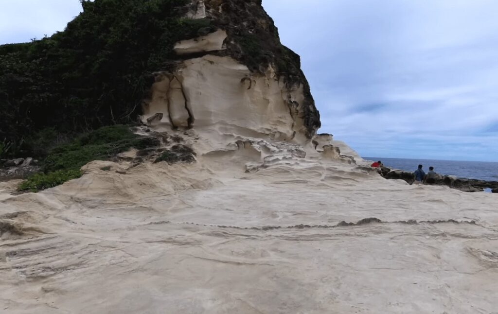 close-up view of Kapurpurawan Rock Formation