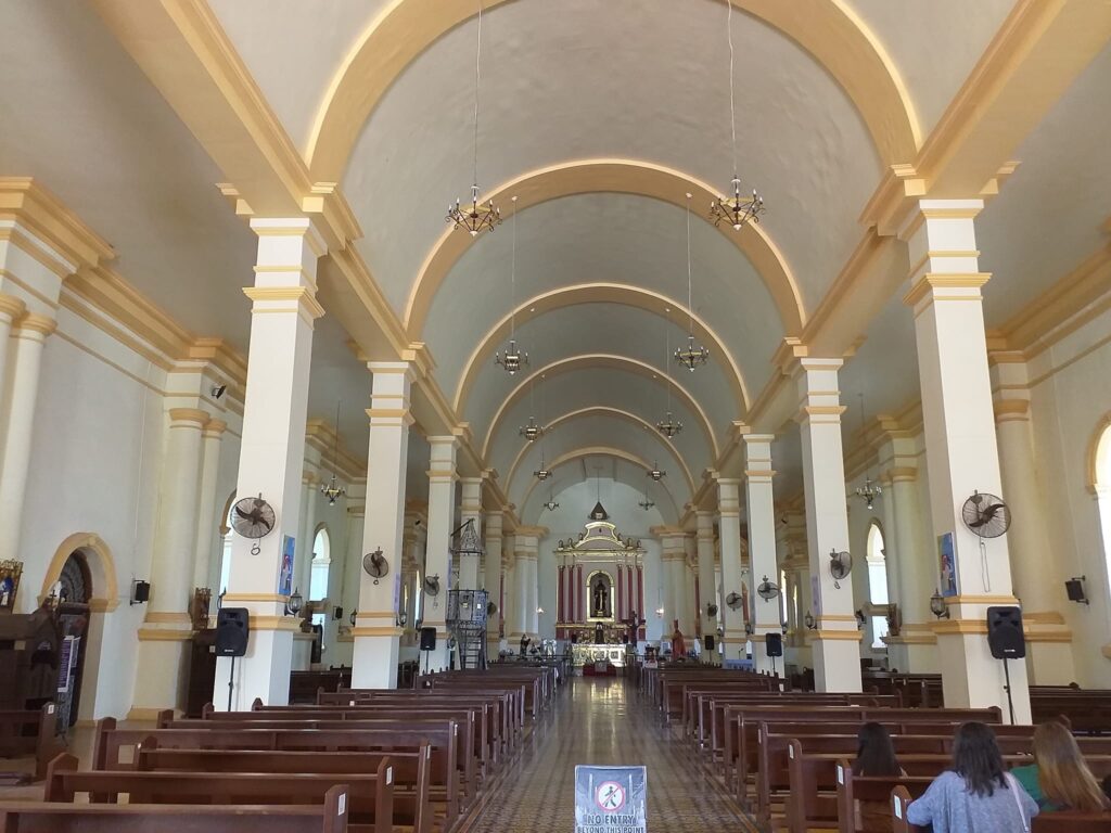 inside of the Paoay Church