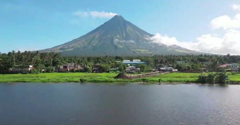Sumlang Lake